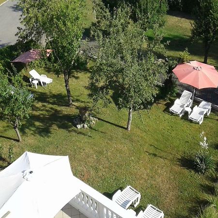 Guest House Surina App Surina'S Green Holiday Rupa Bagian luar foto