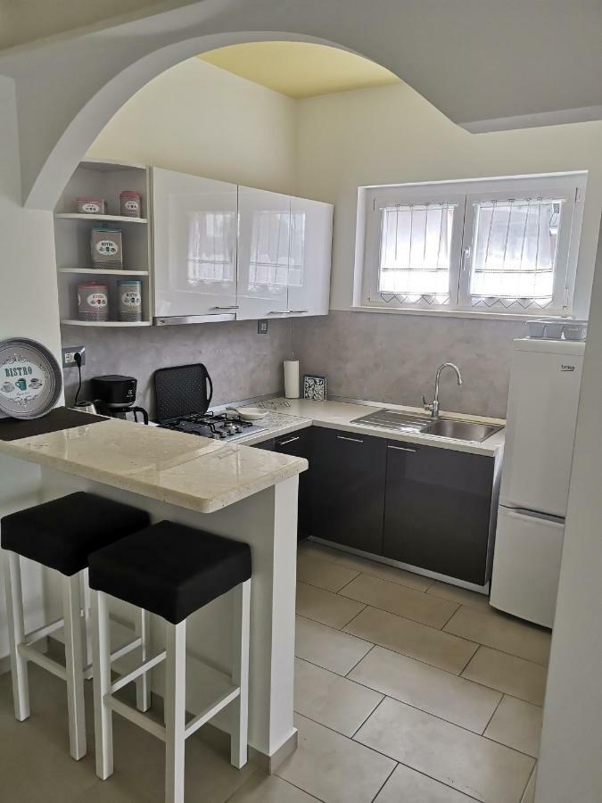 Guest House Surina App Surina'S Green Holiday Rupa Bagian luar foto